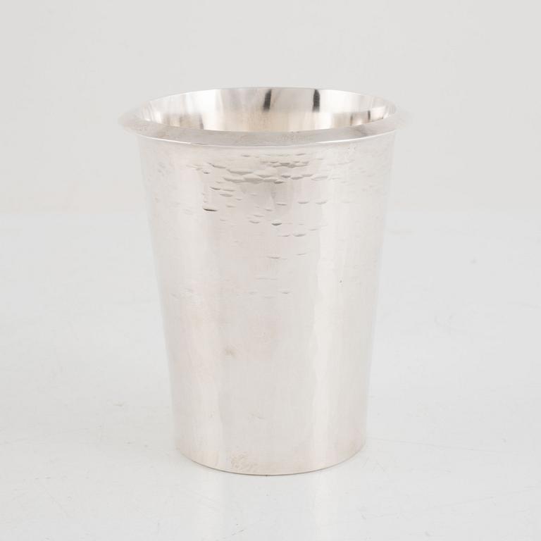 Rey Urban, a Swedish silver vase, Stockholm 1989.