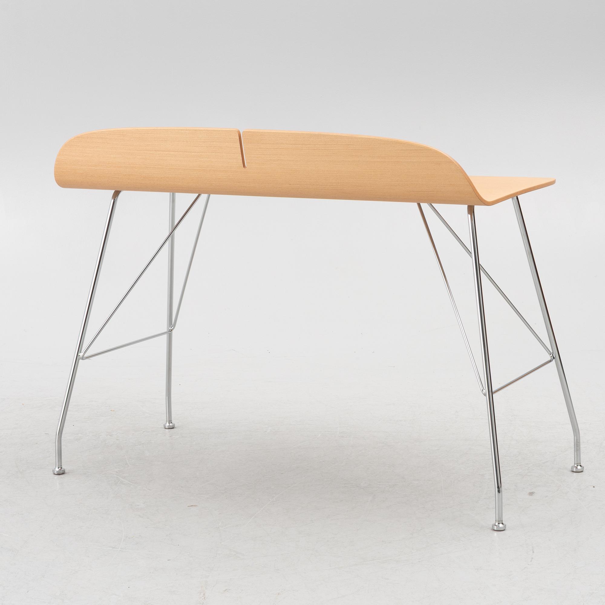 Philippe Starck, skrivbord och stol, "Earl of Wood", Kartell.