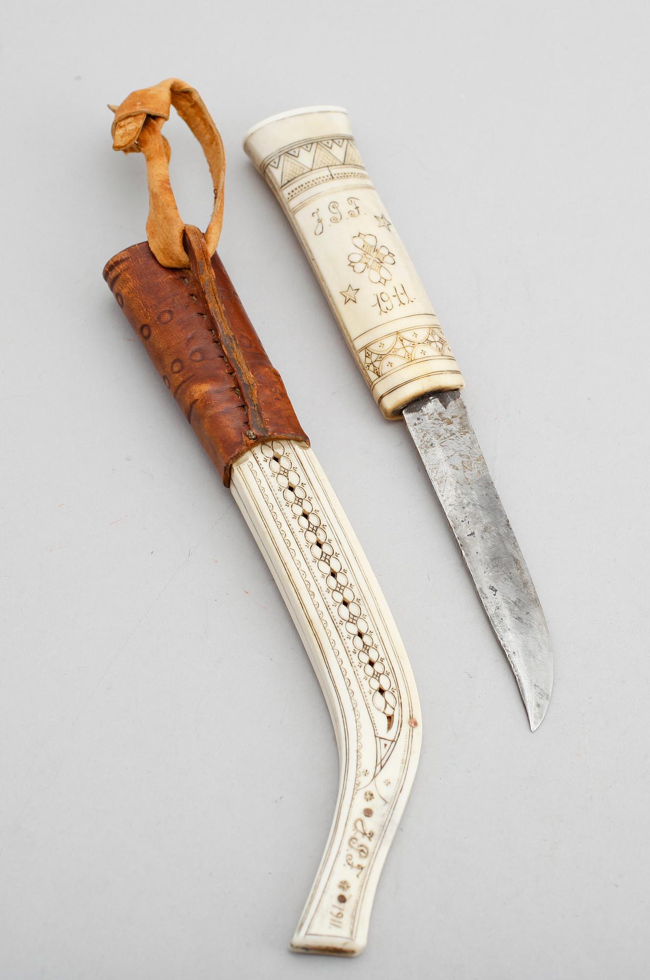 SAMEKNIV, ben och läder, Jon Pålsson Fankki, JPF och daterad 1911.