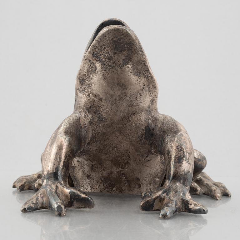 A sterling silver sculpture, Stockholm, Sweden, 2008.