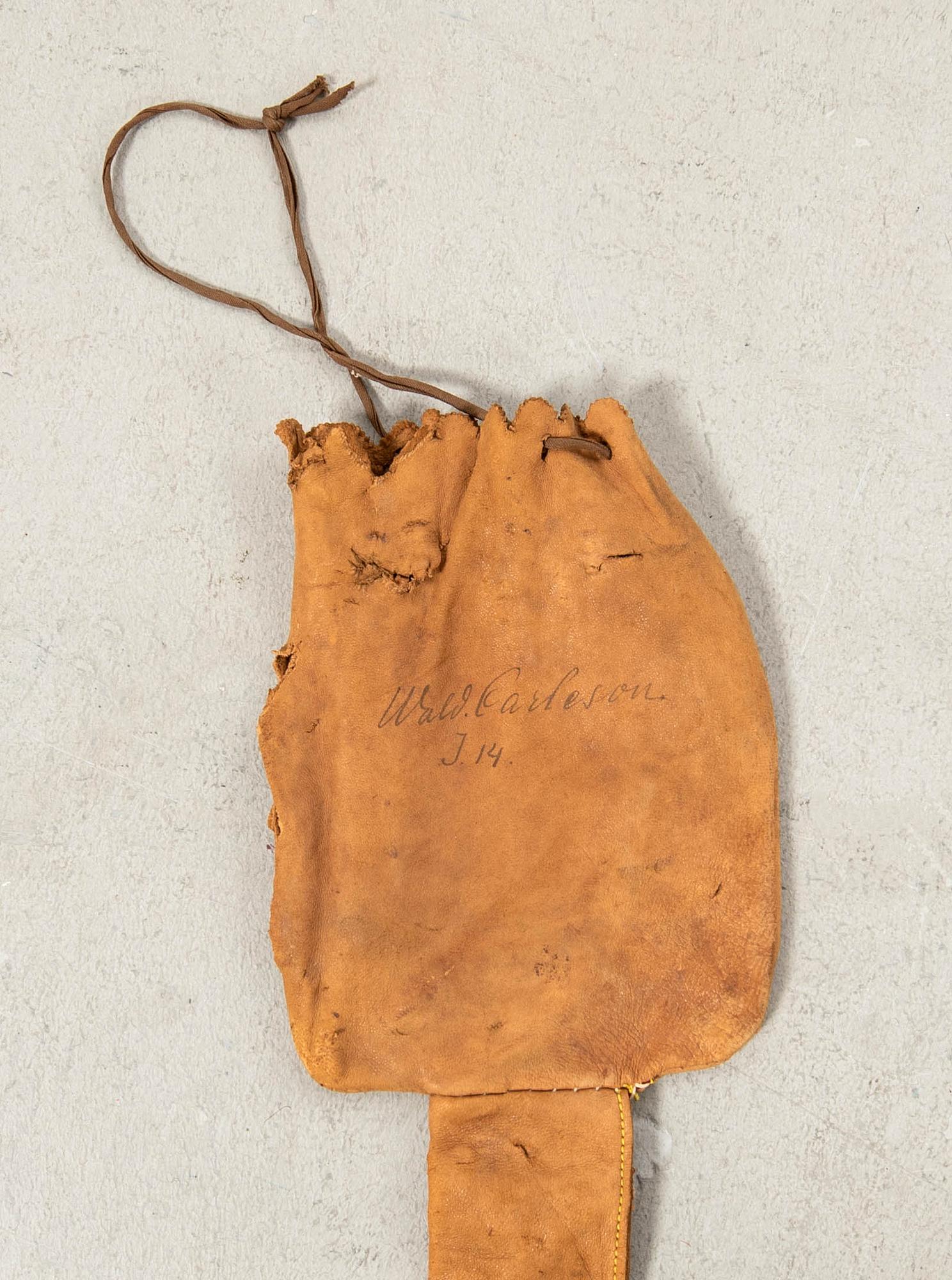 Sabel, svensk, m/1859 för officer, med balja.