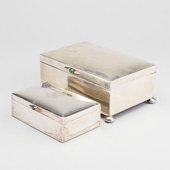 A Swedish 20th century set of 2 silver boxes, 1 match holder and 1 cigar cutter.