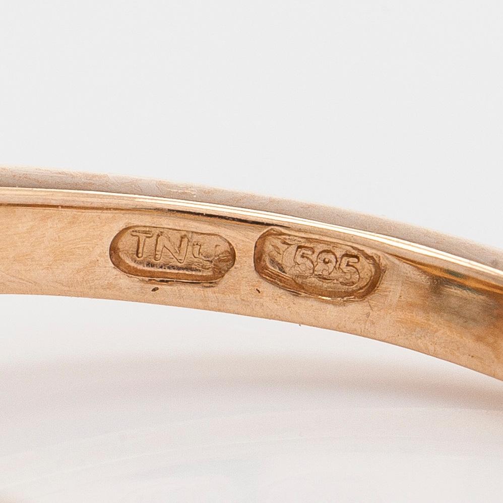 Ring, 14K guld, med smaragd och diamanter.