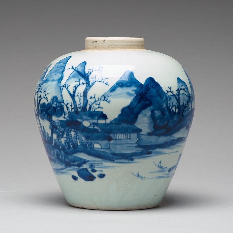 A blue and white Transitional jar, 17th Century.