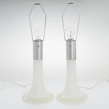 Lisa Johansson-Pape, bordslampor, ett par, modell 46-017, Stockmann Orno,1960-tal.