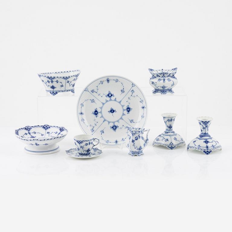 13 pieces "Musselmalet", porcelain, Royal Copenhagen, Denmark.