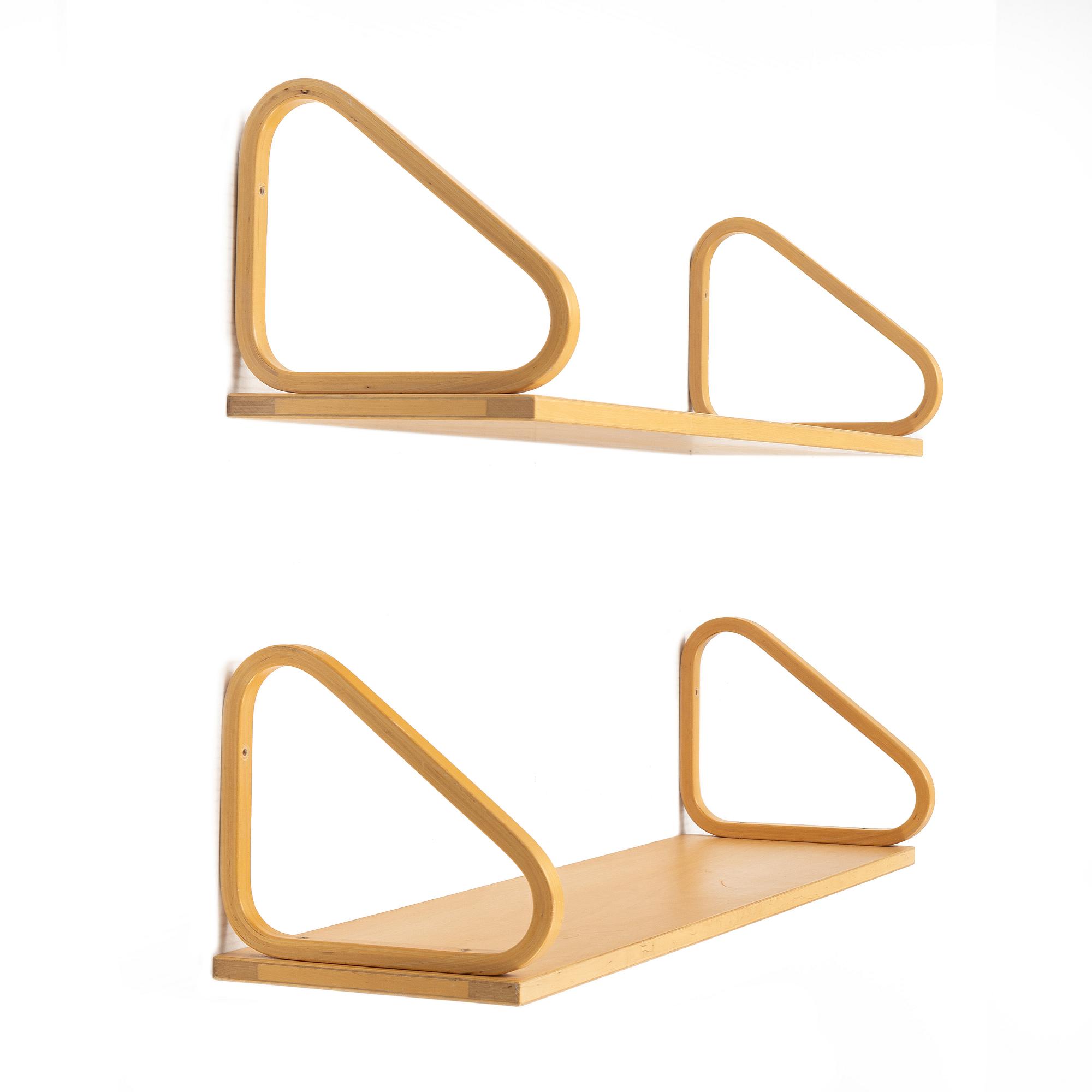 Alvar Aalto, a set of two model 112b shelves from Artek, Finland, later part of the 20th Century.