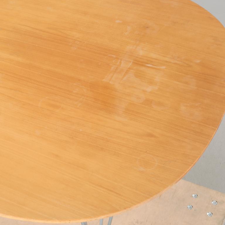 PIET HEIN & BRUNO MATHSSON, bord, "Supercirkel", Mathsson International på licens för Fritz Hansen.