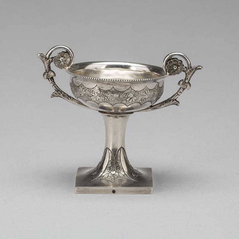 SALTKAR, silver. Österrike-Ungern, empire (1810-1824). 130g.