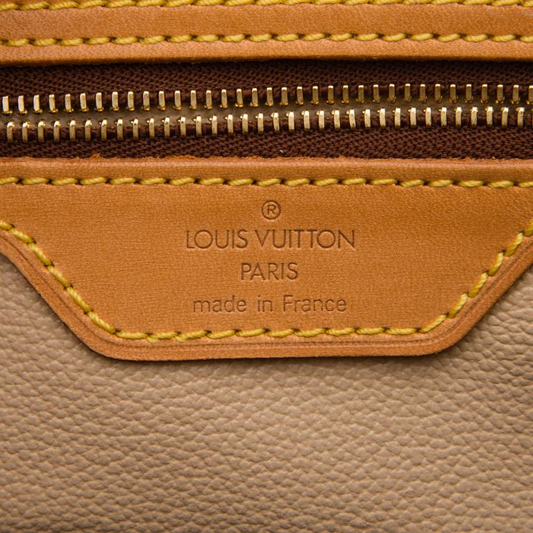 LAUKKU, "Bucket" ja "Pochette", Louis Vuitton.