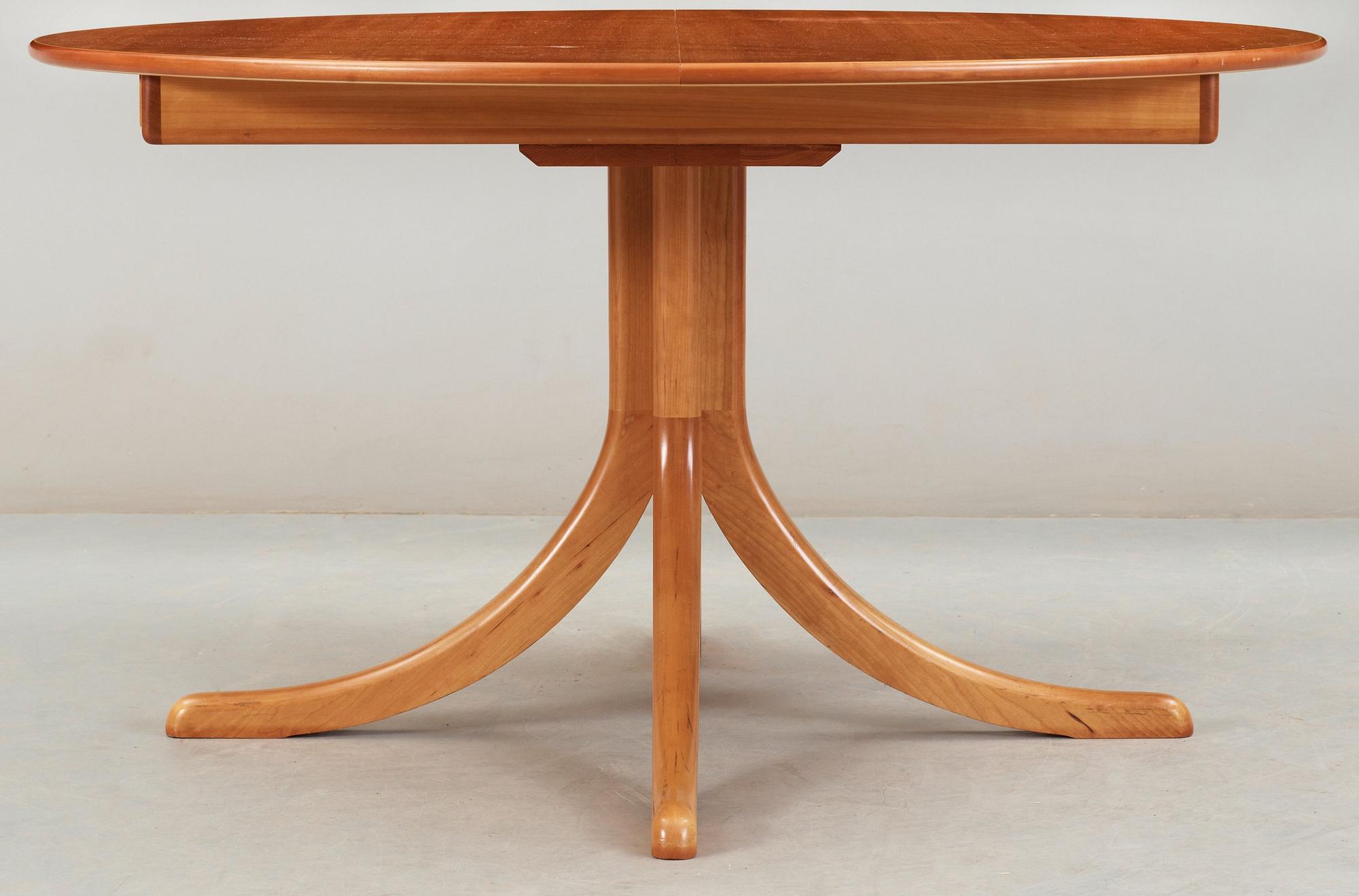 JOSEF FRANK, matbord, Firma Svenskt Tenn, modell 771.
