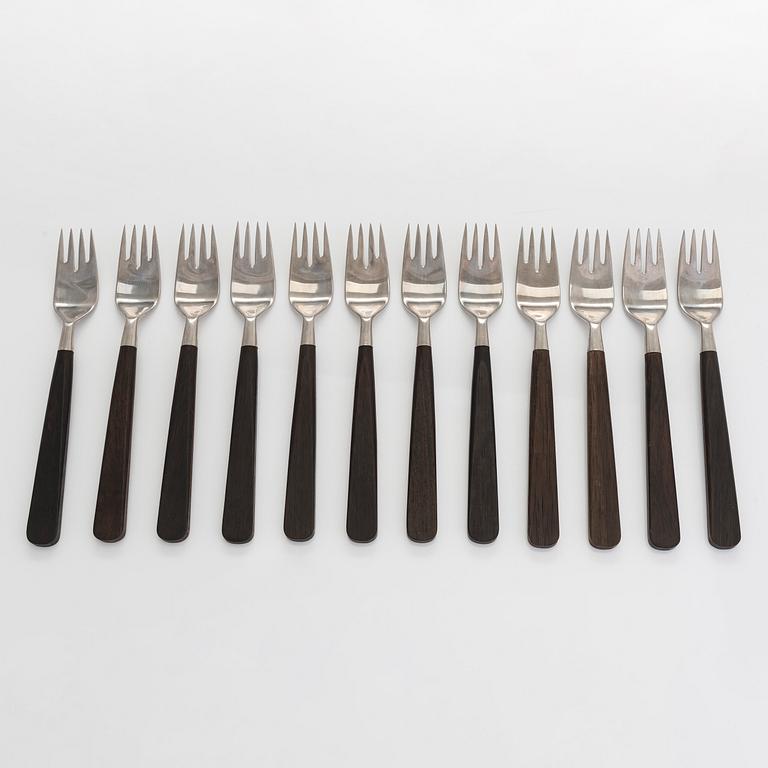 Bertel Gardberg, a 74-piece 'Lion de Luxe' cutlery set, Hackman, Finland, latter half of the 20th century.