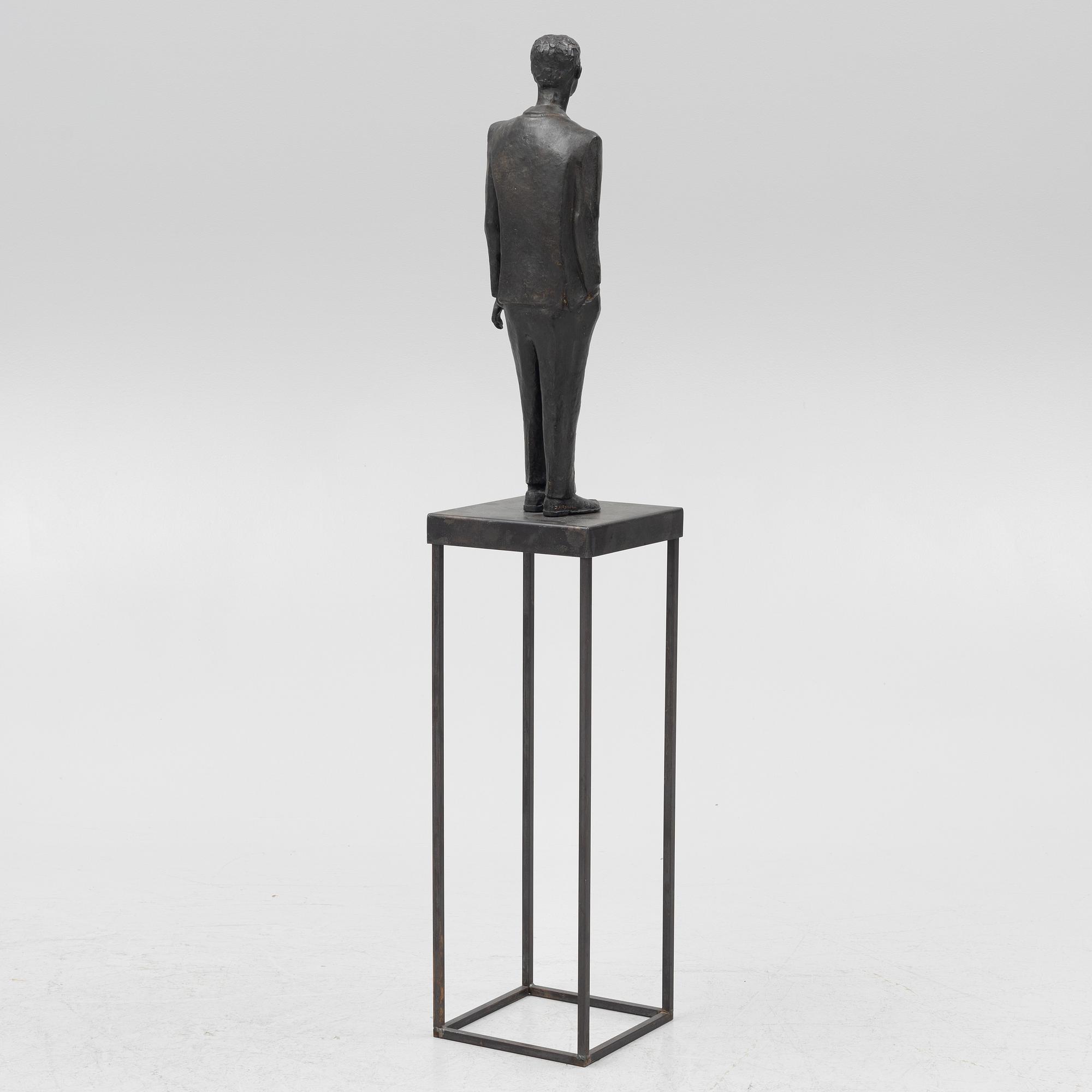 Jonas Högström, 'Tur att ni kon så att jag slapp stå här ensam i min fula kostym'.