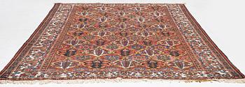 Rug, Bakhtiari, ca 310 x 210 cm.