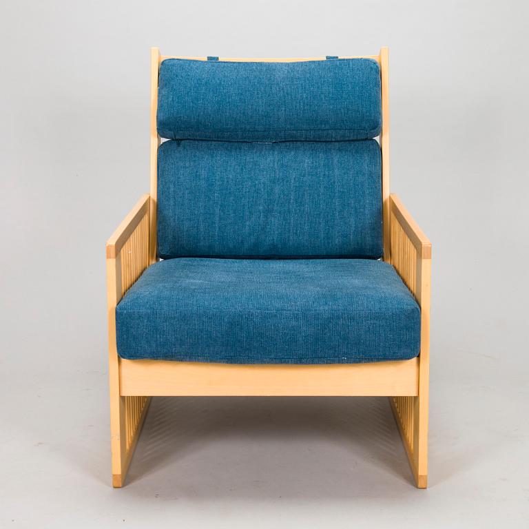 Ben af Schultén, late 20th century '444' armchair for Artek.