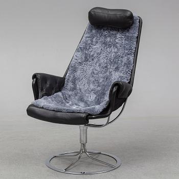 BRUNO MATHSSON, fåtölj, "Jetson", Dux, omkring 2010.