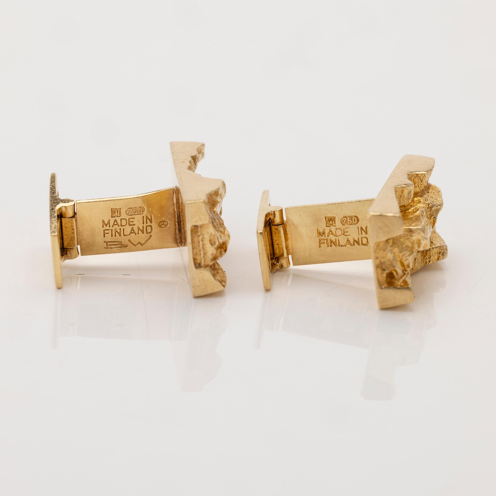 Björn Weckström, Cufflinks “Guldrya”, 18K gold, Lapponia.