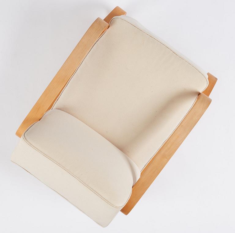 Alvar Aalto, 'Padded Paimio model 44' easy chair, Huonekalu-ja Rakennustyötehdas Oy or Artek, Finland circa 1934-35.