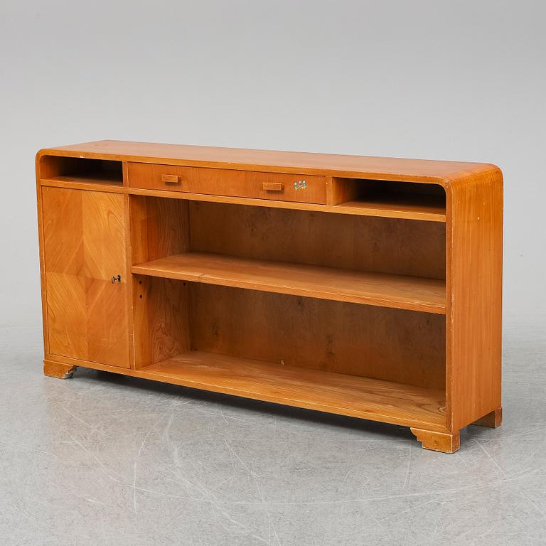 BOKHYLLA, 1900-talets första hälft.