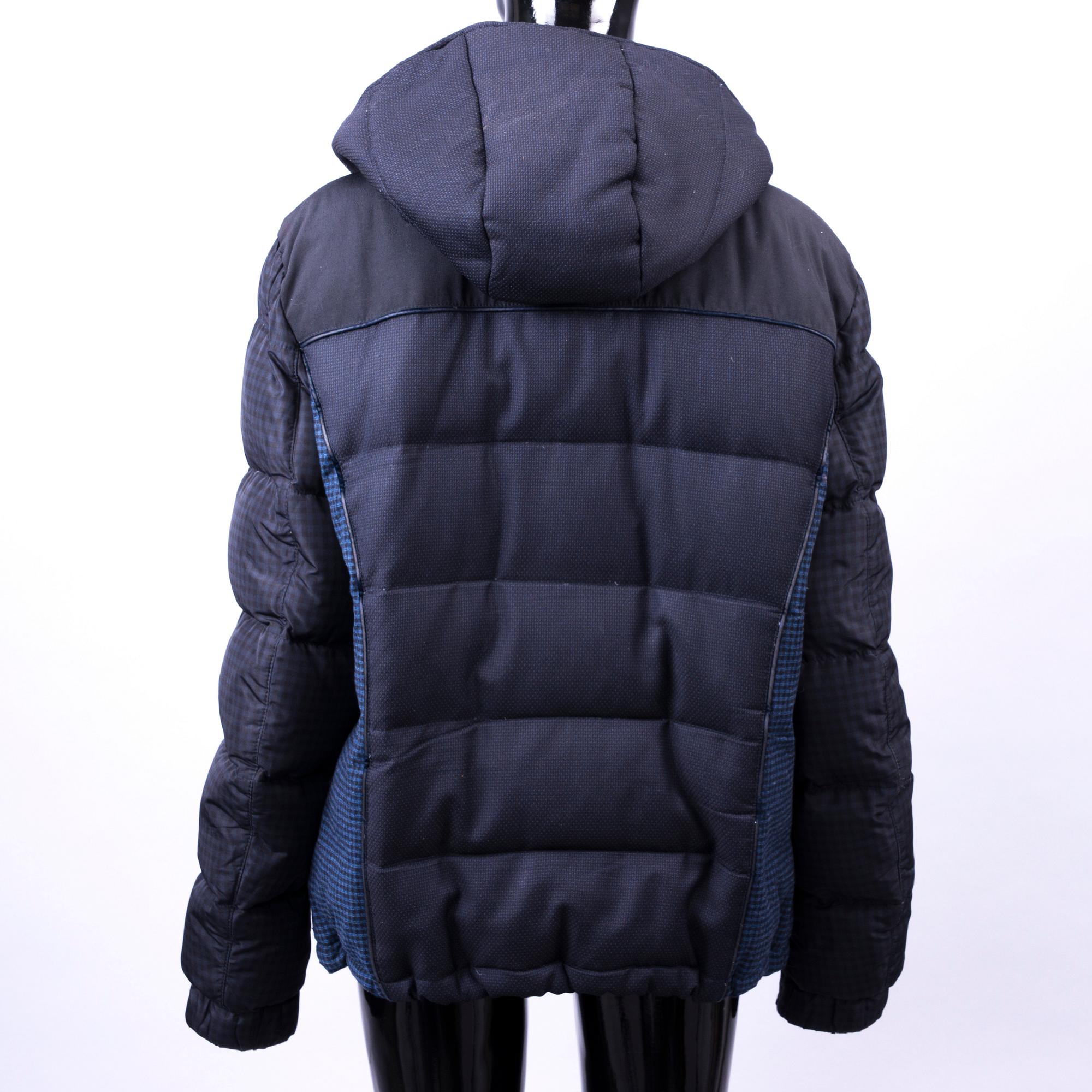 DUNJACKA, Etro.
