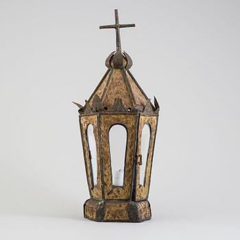 A LANTERN, late 19th century.