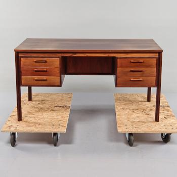 SKRIVBORD, 1900-talets andra hälft.