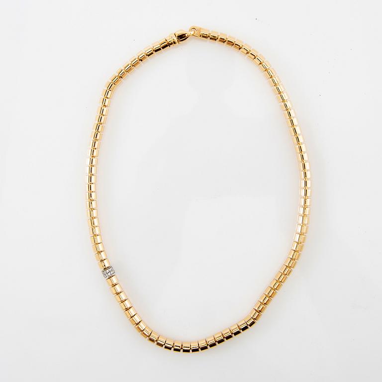Collier, 18K röd och vitguld med diamanter.