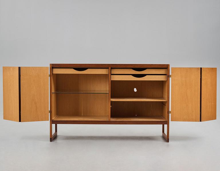 Børge Mogensen, a rosewood sideboard, A/S Fredericia Stolefabrik, Denmark 1950-60's.