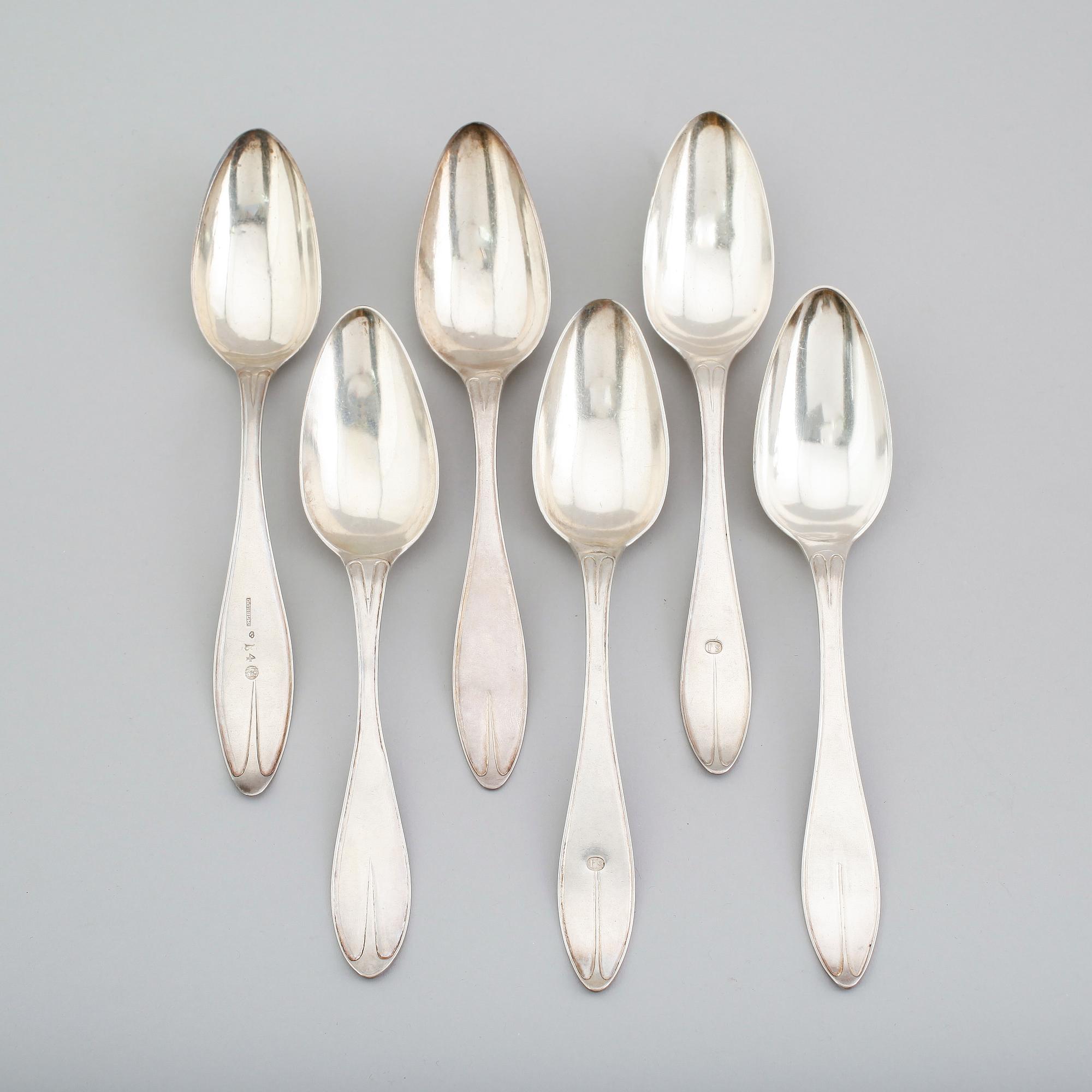 MATSKEDAR, 6 st snarlika, silver, svenska stämplar, 1800-talets första hälft. Vikt ca 404 gram.