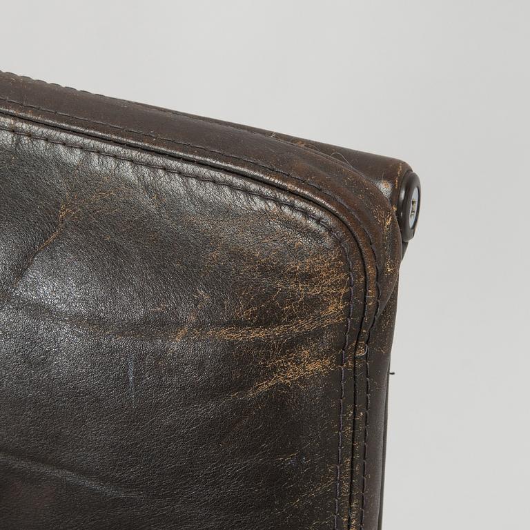 Charles & Ray Eames, kontorsstol, "Soft Pad Chair EA 208", Vitra.