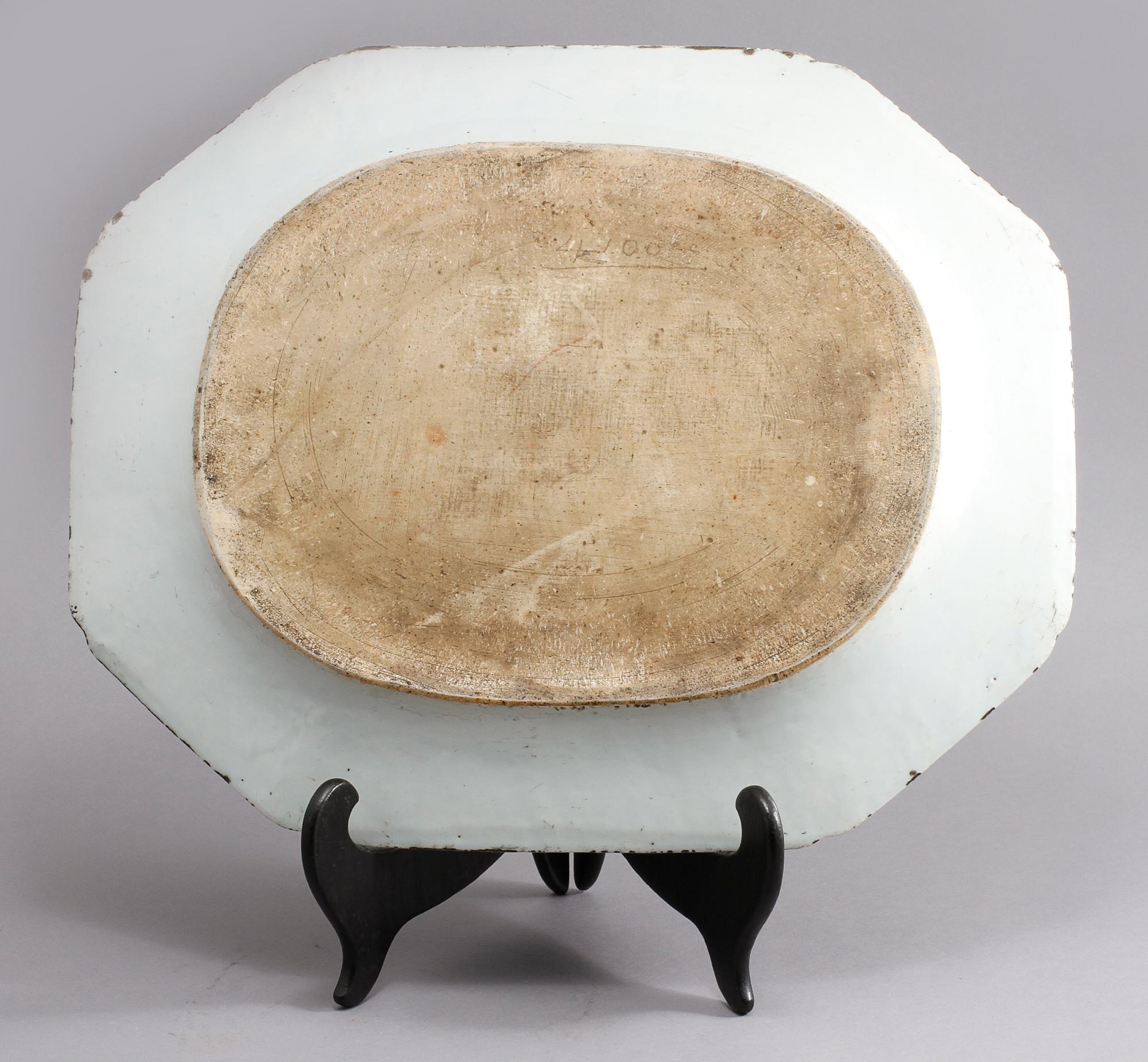 STEKFAT, porslin, Kina, 1700-tal.