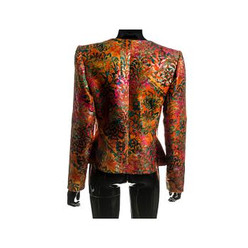 KAVAJ, Yves Saint Laurent.