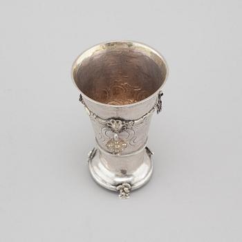 An 18th century silver goblet with no markings.