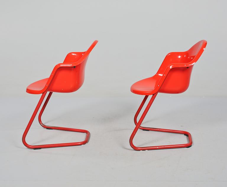 STOLAR, ett par, "Haimi 419", Yrjö Kukkapuro, formgivna 1970.