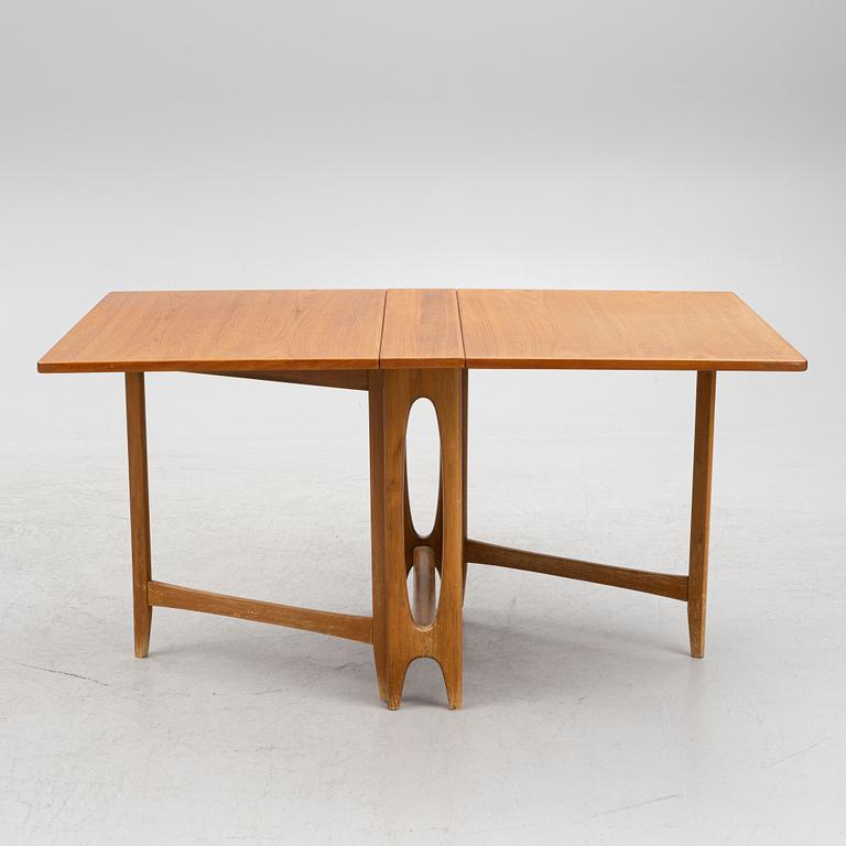 Bendt Winge, a drop-leaf dining table, Kleppes Møbelfabrik, Norway, 1960's.