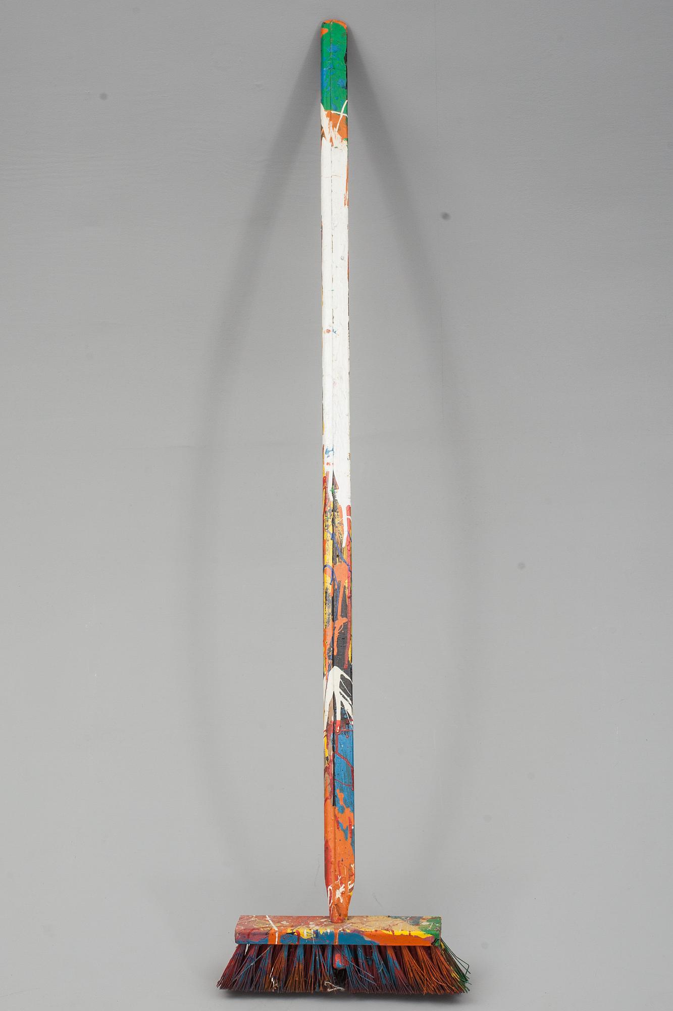 KNUT SWANE, objekt, blandteknik.