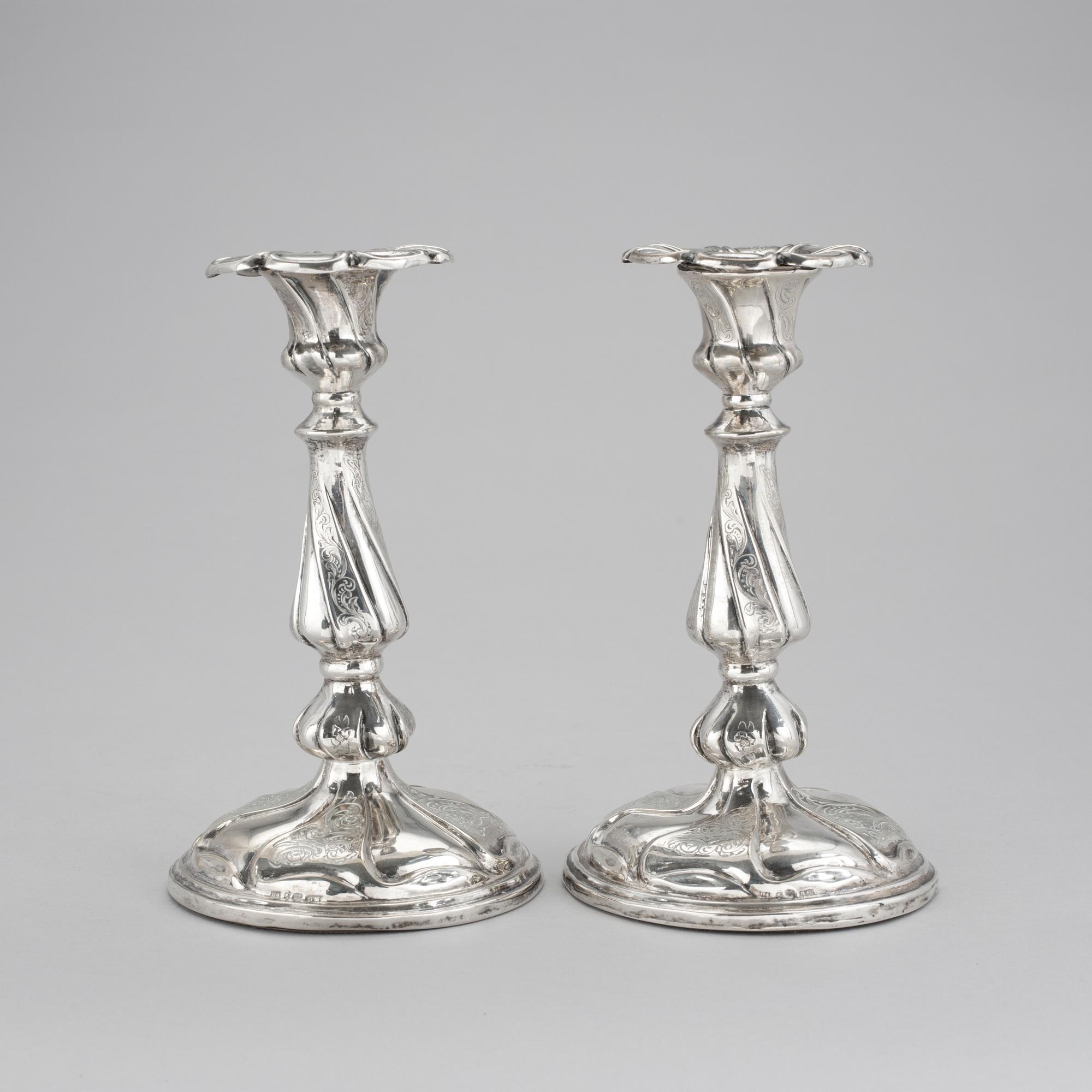 LJUSSTAKAR, ett par, silver, Gustaf Möllenborg, Stockholm, 1850.