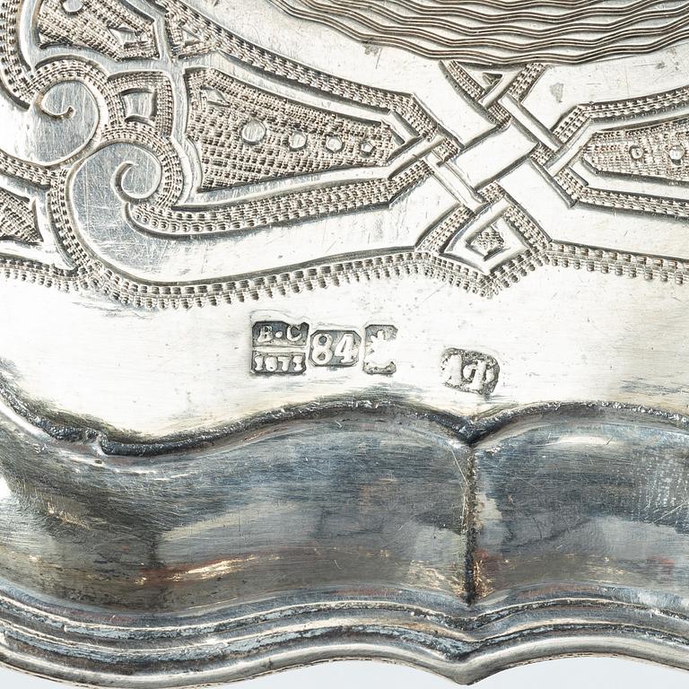 A Russian silver dish, mark of Alexander Fuld, Moscow, 1871.