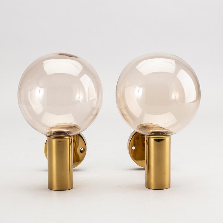 HANS-AGNE JAKOBSSON, vägglampor, 2 st, modell nr V 149  Markaryd.