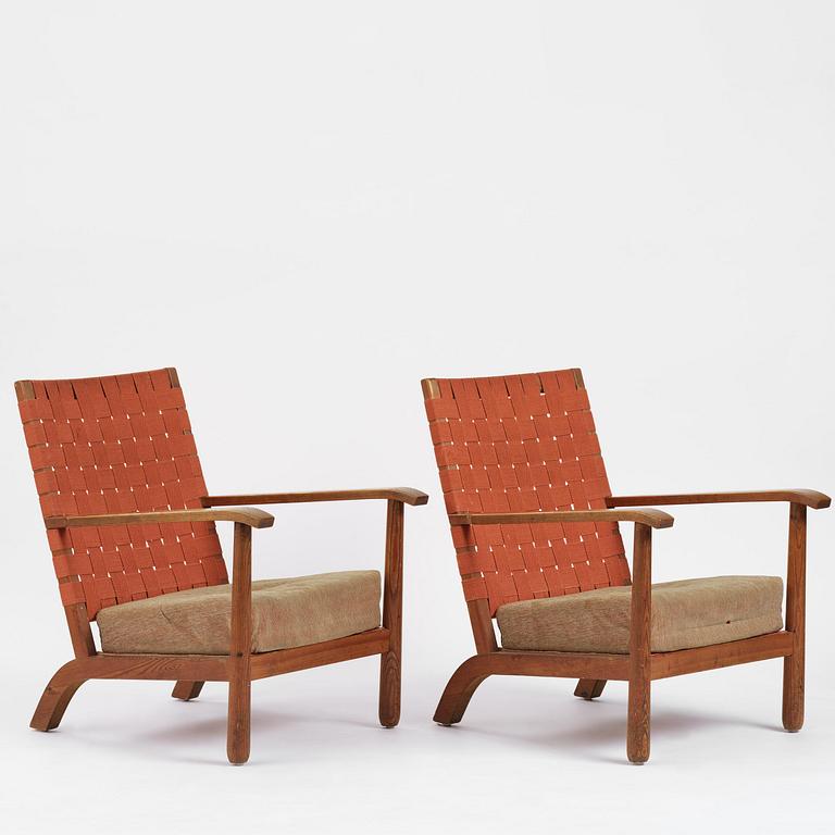 Axel Einar Hjorth, fåtöljer, ett par, "Väddö", Nordiska Kompaniet, 1930-40-tal.