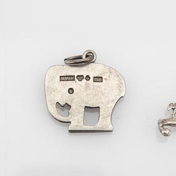 Bordsdekorationer och berlocker, silver, 9 delar.