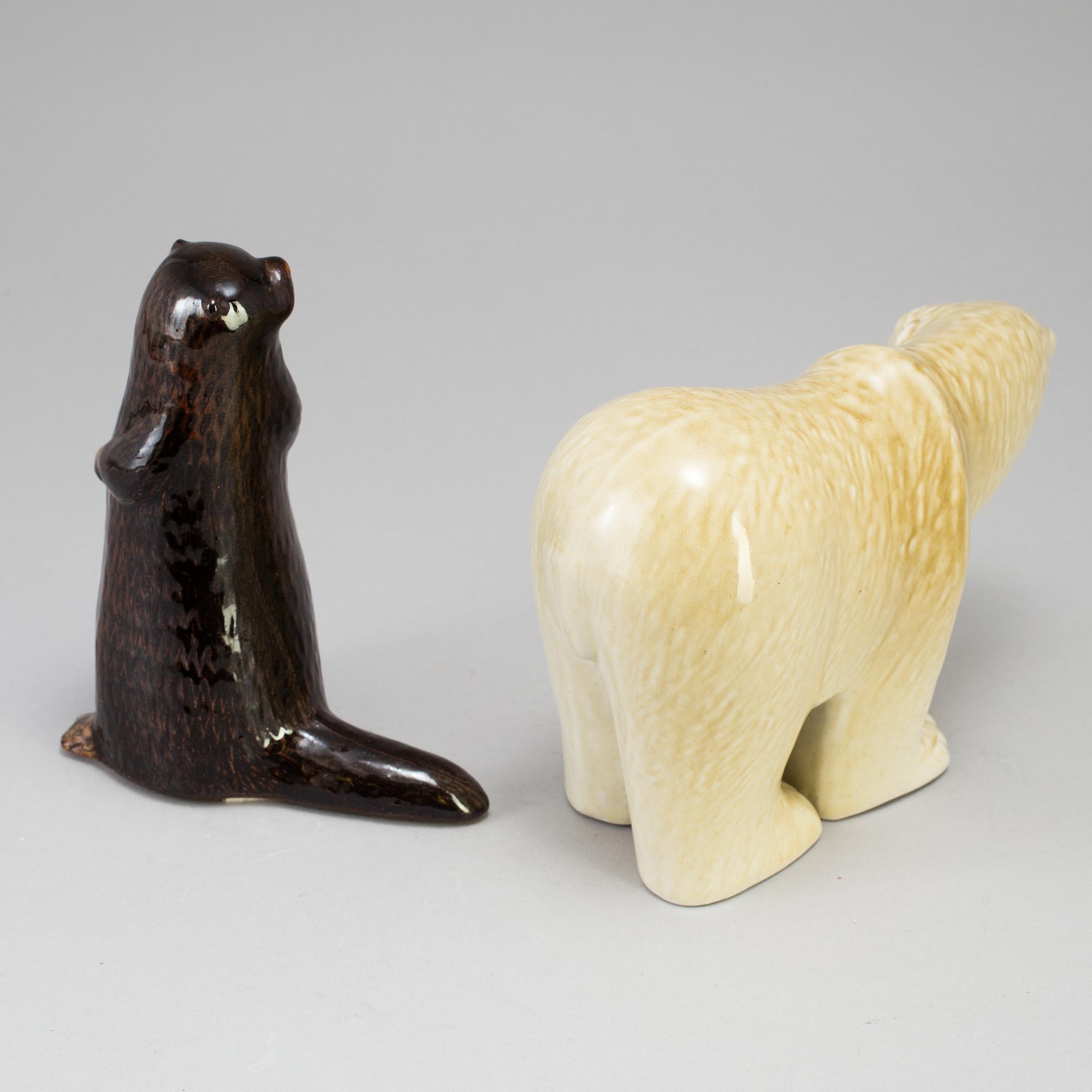 2 stoneware figurines by Lisa Larson for Jie and Gustavsberg, last quarter of the 20th century.