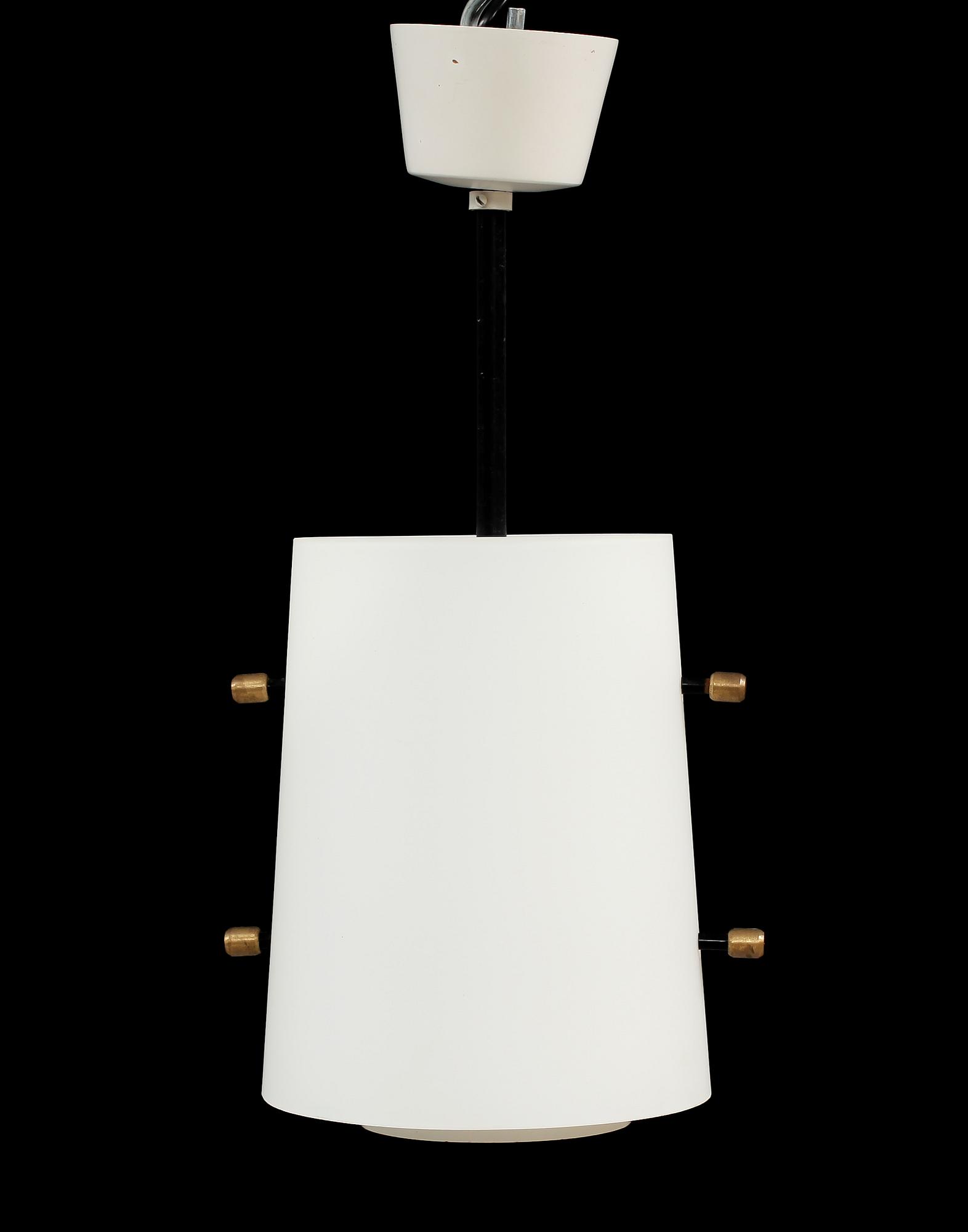 TAKLAMPA, 1900-talets tredje kvartal. Höjd 41 cm.