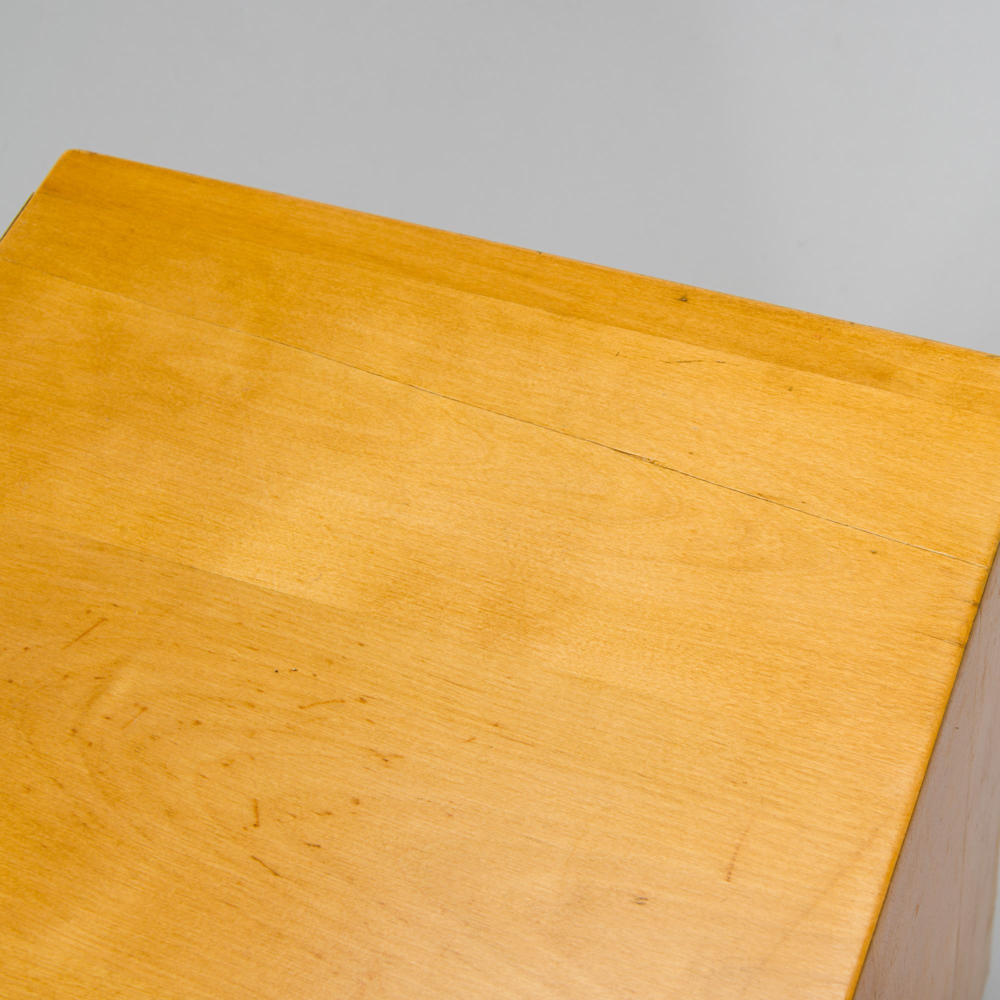 Aino Aalto, An early 1930s 'B96' drawer unit for O.Y. Huonekalu-ja Rakennustyötehdas A.B. Finland.