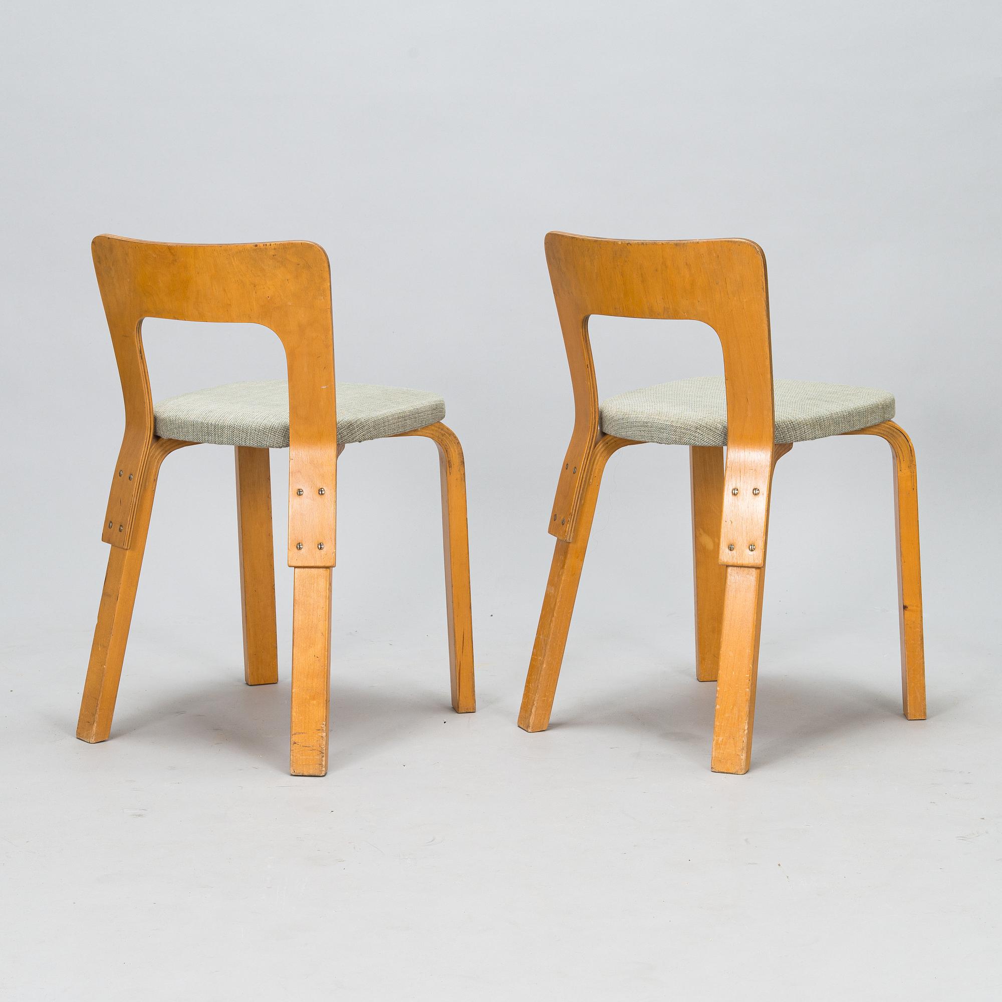 Alvar Aalto, a pair of 1930s model 65 chairs , O.Y. Huonekalu- ja Rakennustyötehdas A.B.
