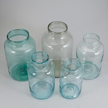GLASBURKAR/VASER, 5 st, 1900-talets första hälft.