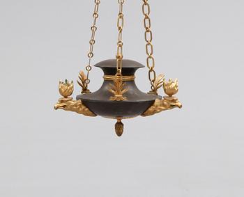 TAKAMPEL, empire, 1800-talets första hälft. Höjd ca 60 cm.