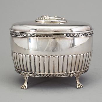 A silver sugar bowl by Jacob Engelberth Torsk, Stockholm, 1903. Weight 526 grams.