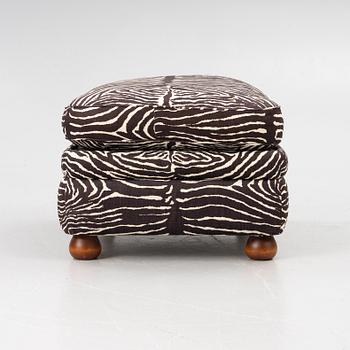 Josef Frank, a model 336 ottoman, Svenskt Tenn.
