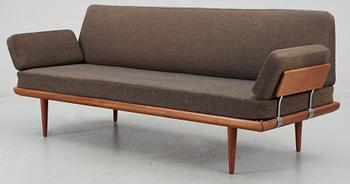 SOFFA, Peter Hvidt & Ola Mölgaard, France & Daverkosen, Danmark.